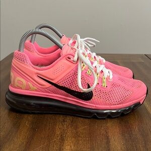 Nike Airmax 2013 Pink and Black Athletic Sneakers Youth Size 6Y